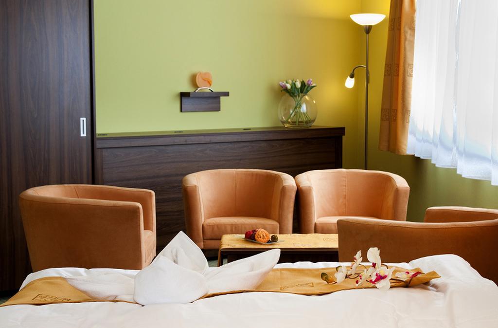 Hotel Active Prachatice Quarto foto